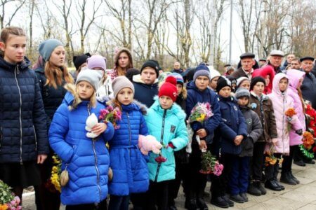 В Мостовском районе отметили 76-годовщину трагедии на Михизеевой Поляне 6