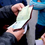 В Мостовском районе полицейские выявили факт нарушения миграционного законодательства 23