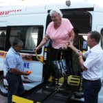 Пожилых жителей хутора Славянского впервые организовано привезли на медобследование в районную поликлинику 3