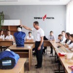 В школах станиц Андрюки и Переправной открылись центры цифрового и гуманитарного образования «Точка роста» 3