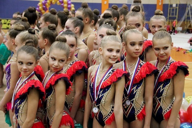 Мостовские гимнастки из спортшколы «Олимп» стали третьими на чемпионате и первенстве Адыгеи по художественной гимнастике 1