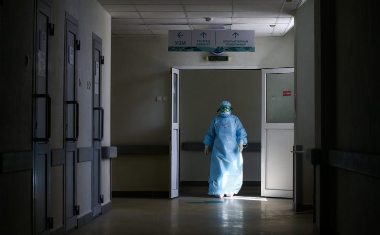 В России за минувшие сутки зафиксировано рекордное количество выздоровлений и смертей от коронавируса 1