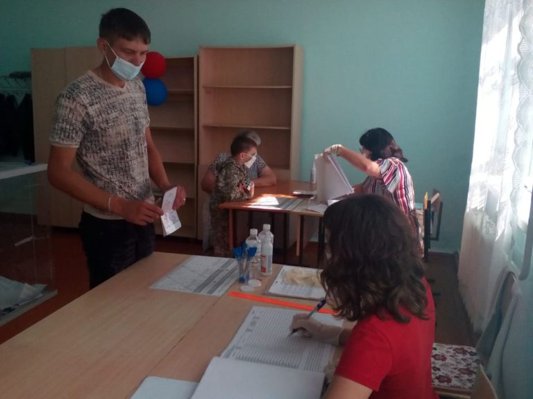 За последние три часа на избирательных участках Мостовского района побывало ещё 10 % избирателей 1