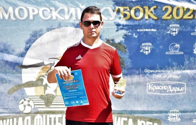 Мостовчане завоевали серебро в третьем этапе Черноморского кубка по пляжному футболу