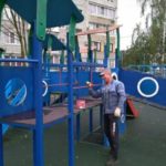 В посёлке Мостовском отремонтировали детские площадки 13