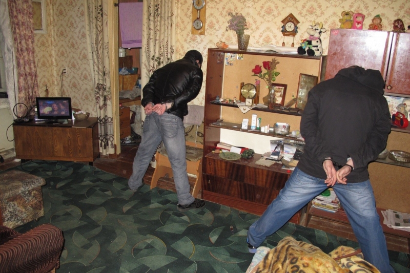 В Мостовском районе за содержание наркопритона перед судом предстанет 58-летний местный житель