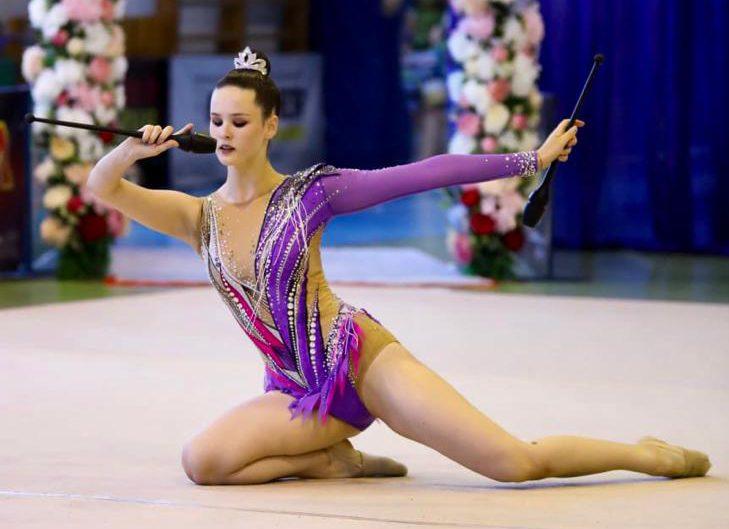 14-летняя воспитанница мостовской детской спортшколы «Юность» Дарья Лыхо получила звание кандидата в мастера спорта по художественной гимнастике