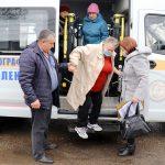 В Мостовском районе работает мобильная бригада, которая доставляет пожилых людей из отдалённых населённых пунктов к врачам 3