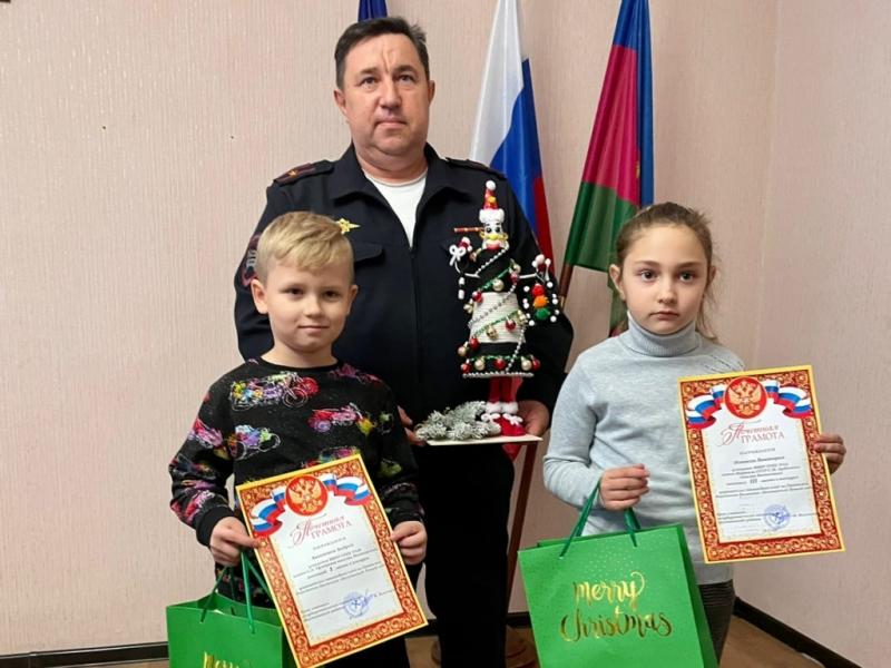 В Мостовском районе подвели итоги конкурса «Новогодняя ёлка в стиле ПДД»