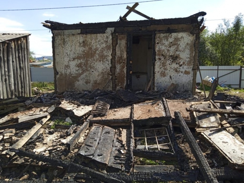 Четыре пожара произошло в Мостовском районе в минувшие выходные