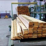 В Мостовском районе из цеха по обработке древесины пропали две бензопилы 7